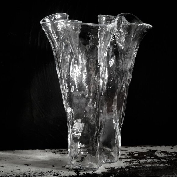Vtg Eva Muurla Finland Ruffled 9” Handkerchief Glass Vase Ruffle Vase Blown Vase - Picture 5 of 8
